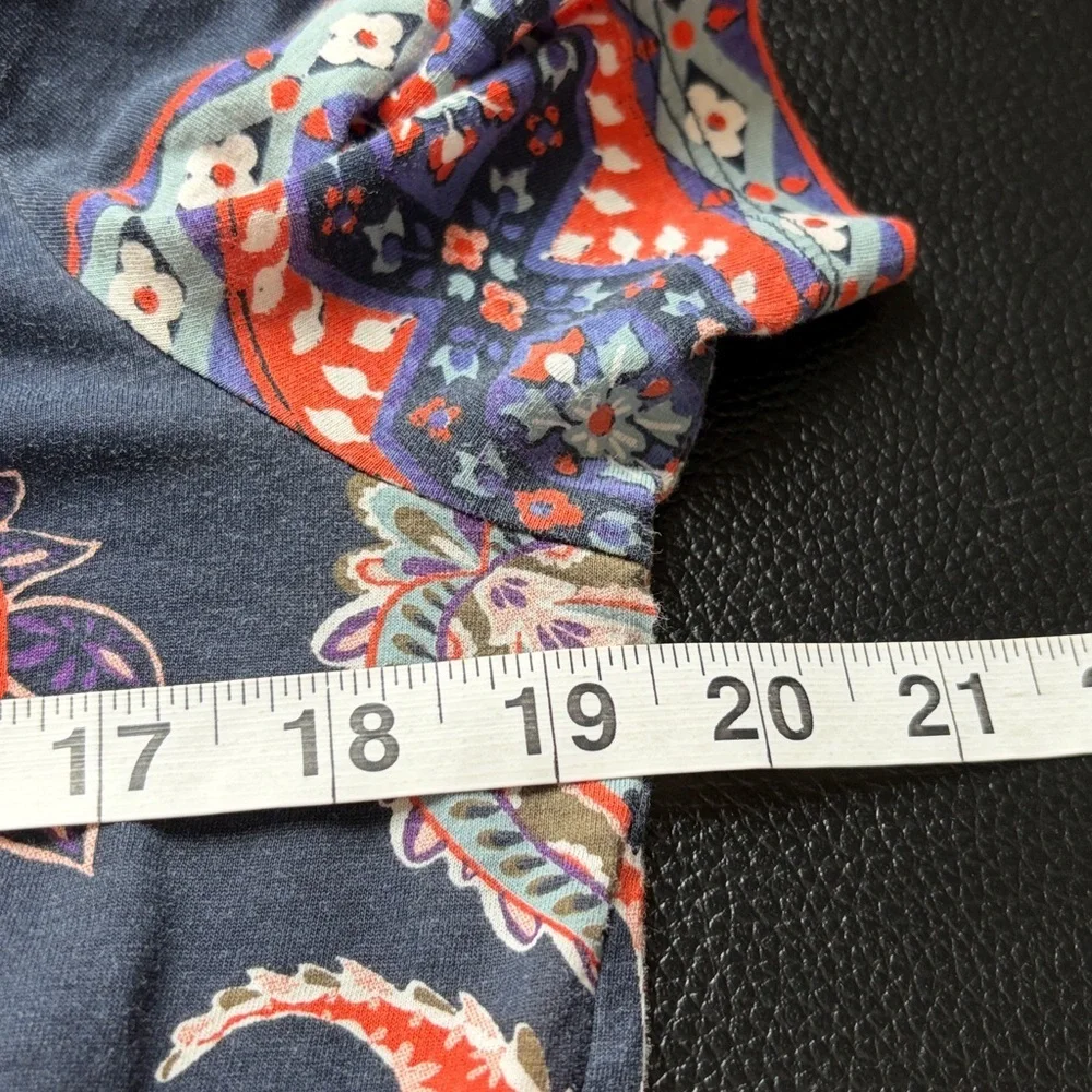 Tory Burch Dapper Paisley Print Short Sleeve TShirt Navy Blue Sz M